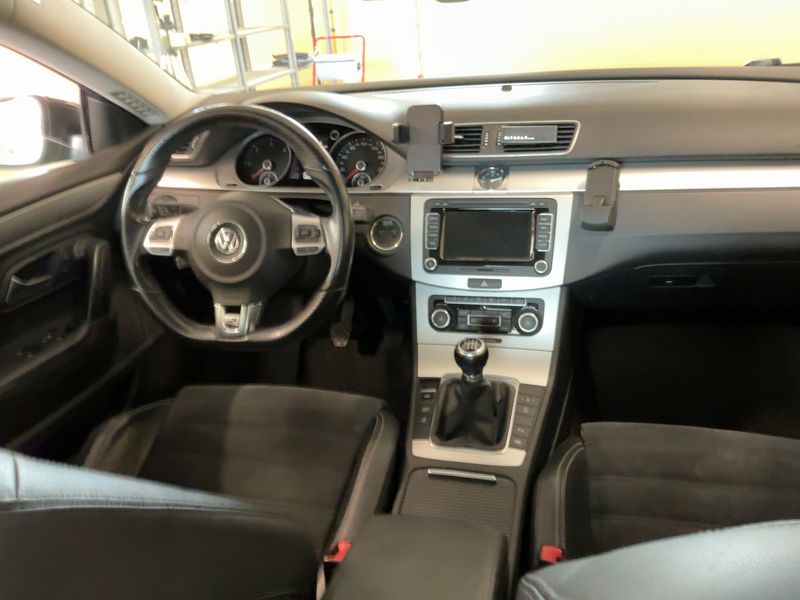 Volkswagen Passat CC 2.0 TDI BlueMotion Tech 2011 – снимка 17