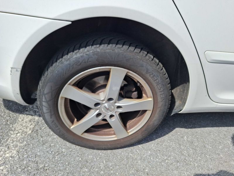 Skoda Octavia 2.0 TDI Twenty 2012 – снимка 21