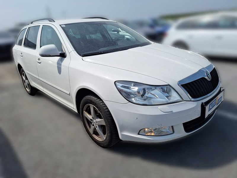 Skoda Octavia 2.0 TDI Twenty 2012 – снимка на щета