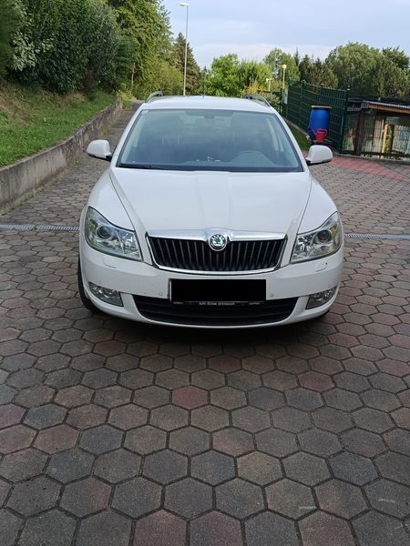Skoda Octavia 2.0 TDI Twenty 2012 – снимка 28