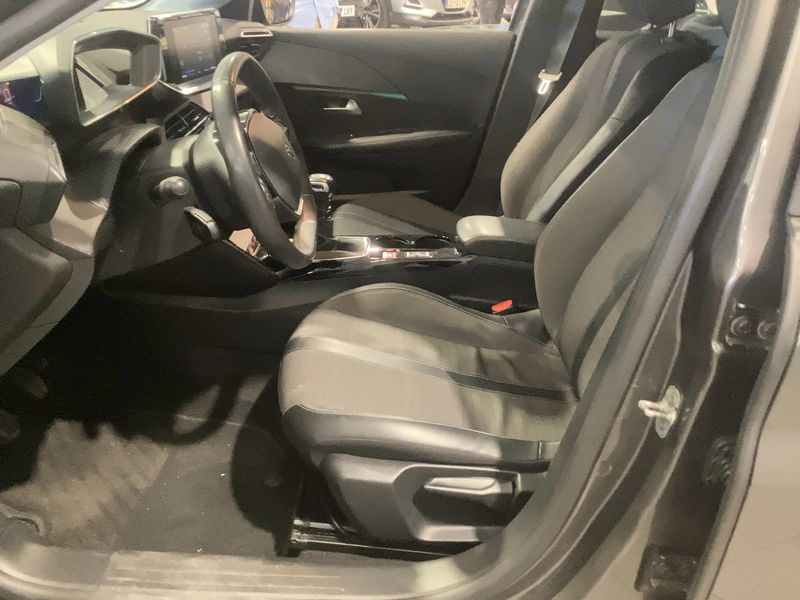 Peugeot 208 1.5 Blue-HDi Allure Pack 2022 – снимка 16