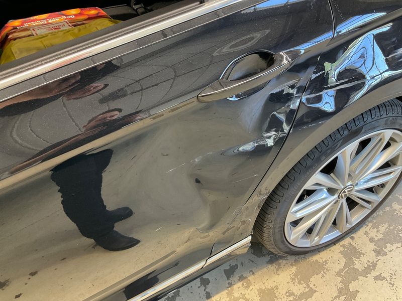 Volkswagen Passat 2.0 TSI Elegance 4Motion 2022 – снимка 22