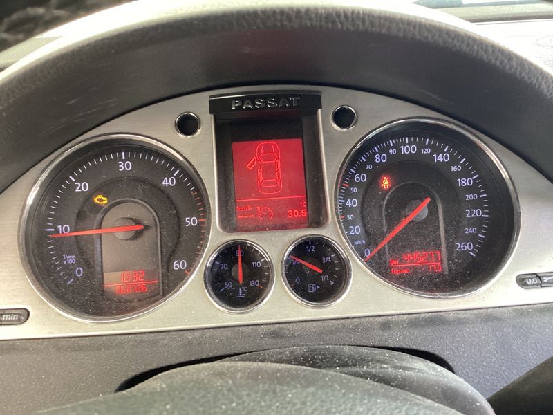 Volkswagen Passat 2.0 TDI Highline 2008 – снимка 4