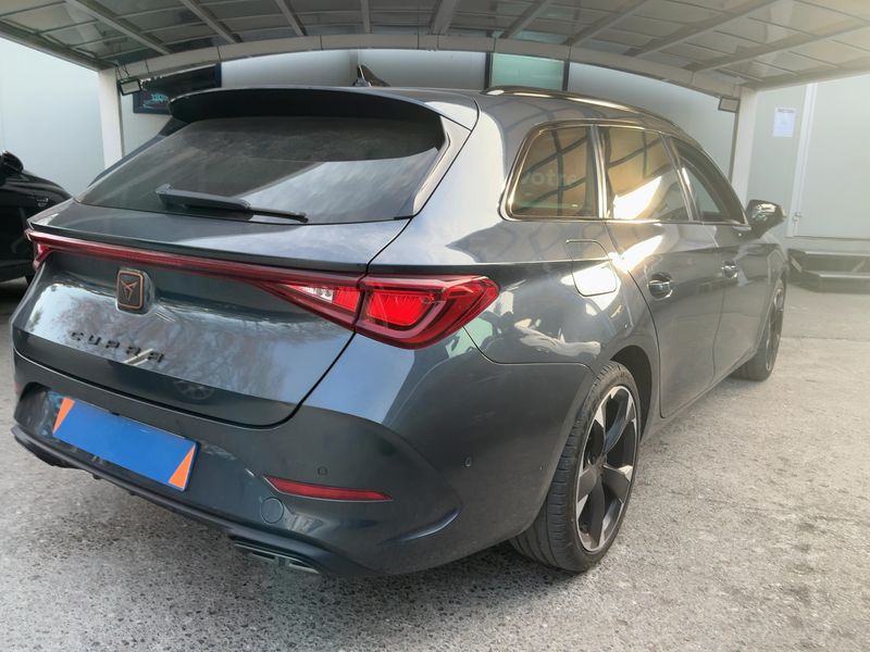 Cupra Leon Sportstourer 2.0 TDI V 2023 – снимка 8