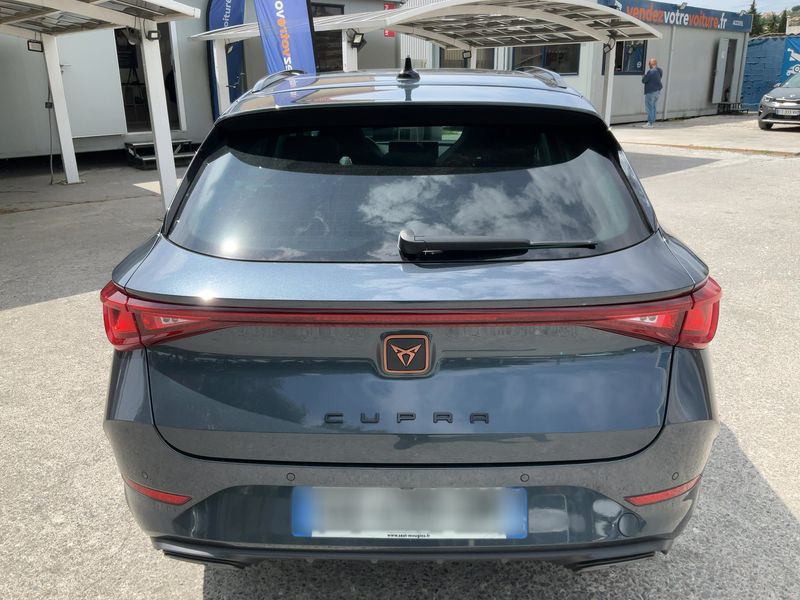 Cupra Leon Sportstourer 2.0 TDI V 2023 – снимка 7