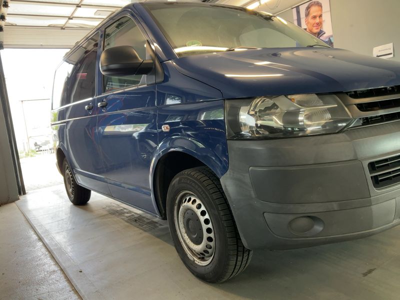 Volkswagen T5 Kombi 2.0 TDI 2011 – снимка 12