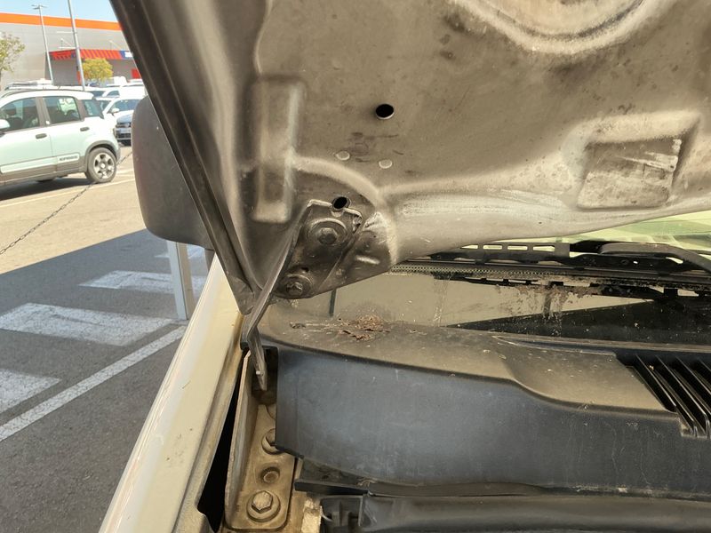 Ford Transit 1.8 TDDI Kasten 2005 – снимка на щета