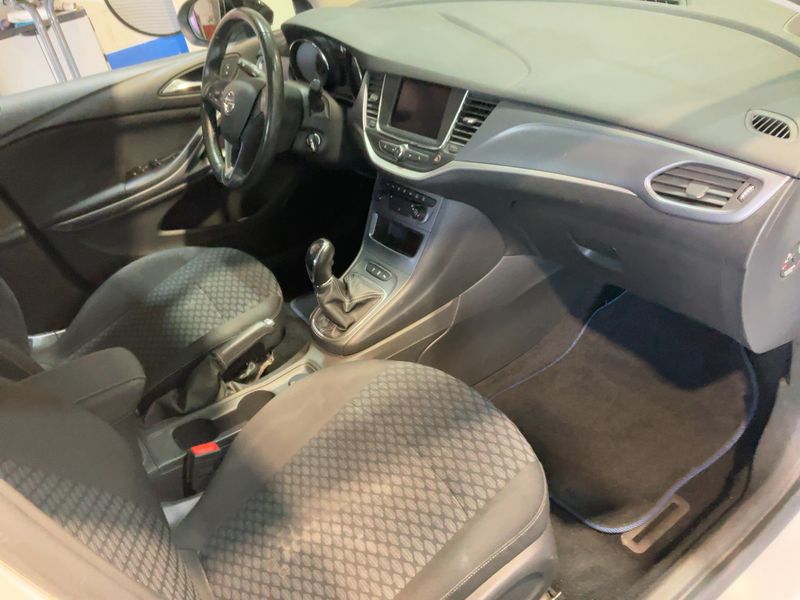 Opel Astra 1.2 Turbo Edition Start/Stop 2021 – снимка 17