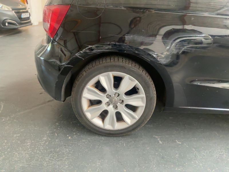 Audi A1 1.6 TDI Ambition 2011 – снимка 9
