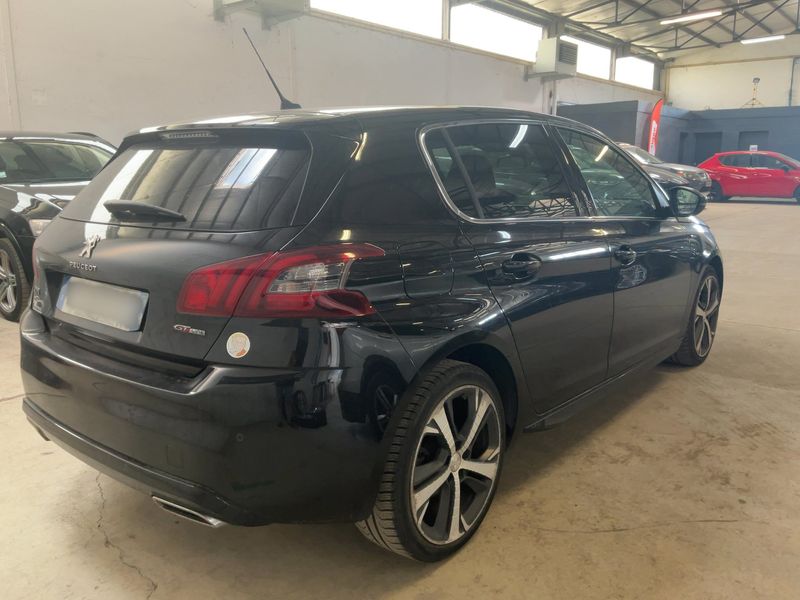 Peugeot 308 1.2 e-THP GT Line 2019 – снимка 8