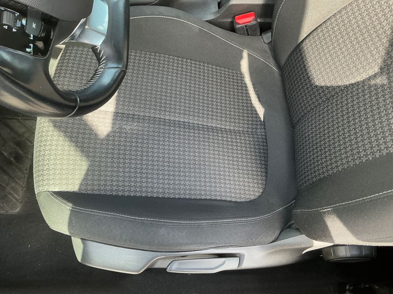 Peugeot 308 1.5 Blue-HDi Active Business 2019 – снимка 26