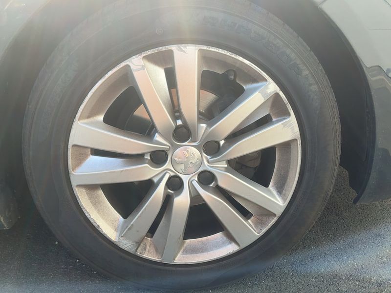 Peugeot 308 1.5 Blue-HDi Active Business 2019 – снимка 11
