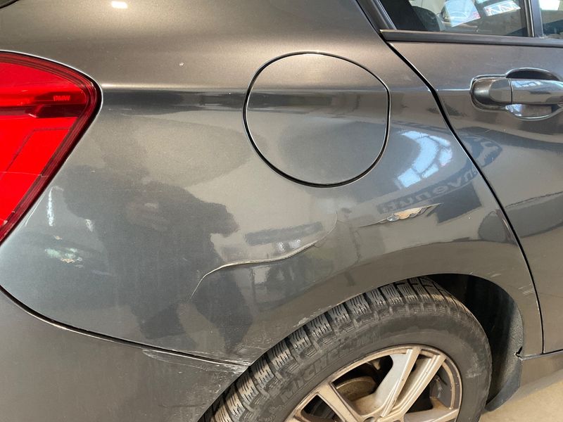 BMW 1er 116d 2018 – снимка на щета 32