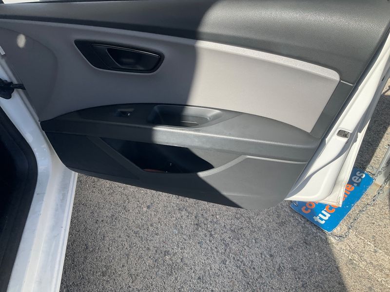 Seat Leon 1.6 TDI Reference Plus 2017 – снимка 28
