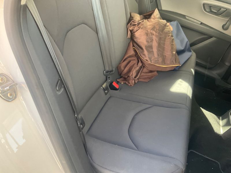 Seat Leon 1.6 TDI Reference Plus 2017 – снимка 29