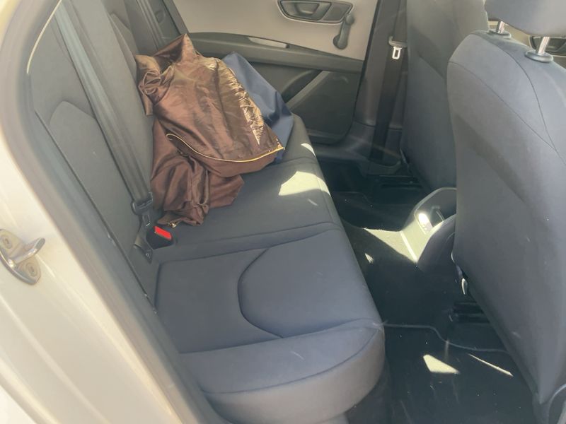 Seat Leon 1.6 TDI Reference Plus 2017 – снимка 19
