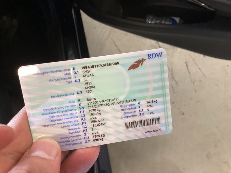 BMW 3er 320i 2013 – снимка 20