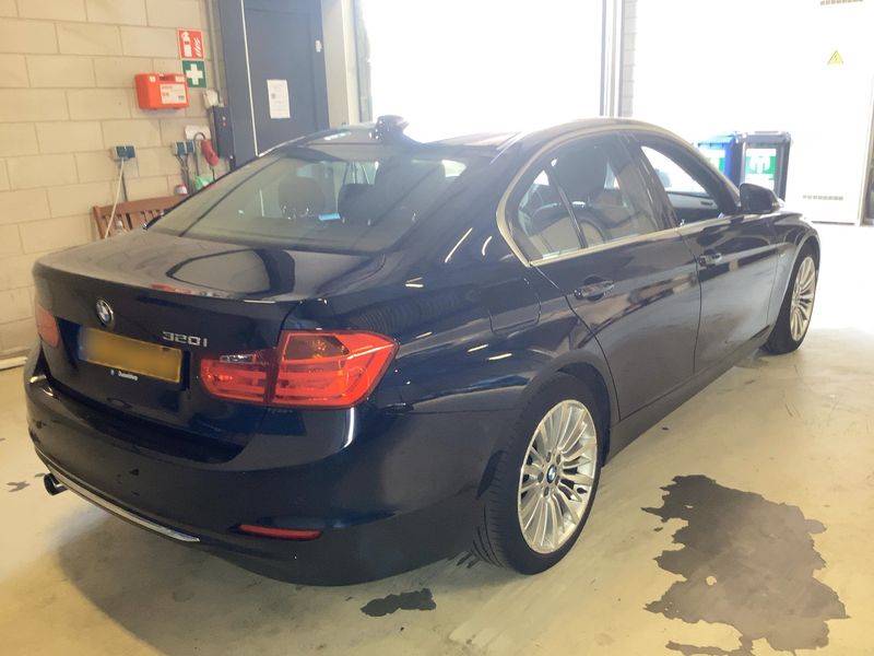 BMW 3er 320i 2013 – снимка 8