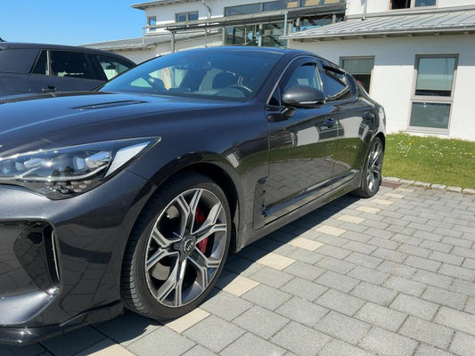 Kia Stinger 3.3 V6 TGDI GT 4WD 2019 – снимка 2