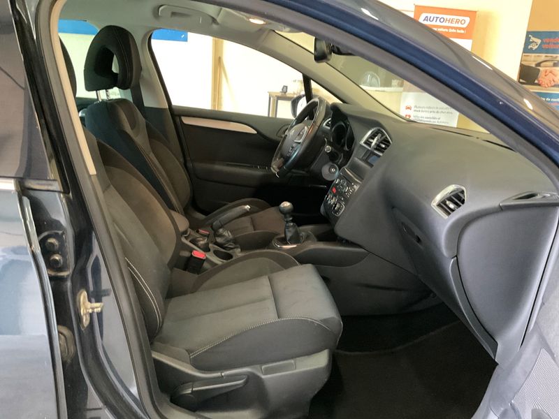Citroen C4 1.6 HDi Confort 2011 – снимка 3