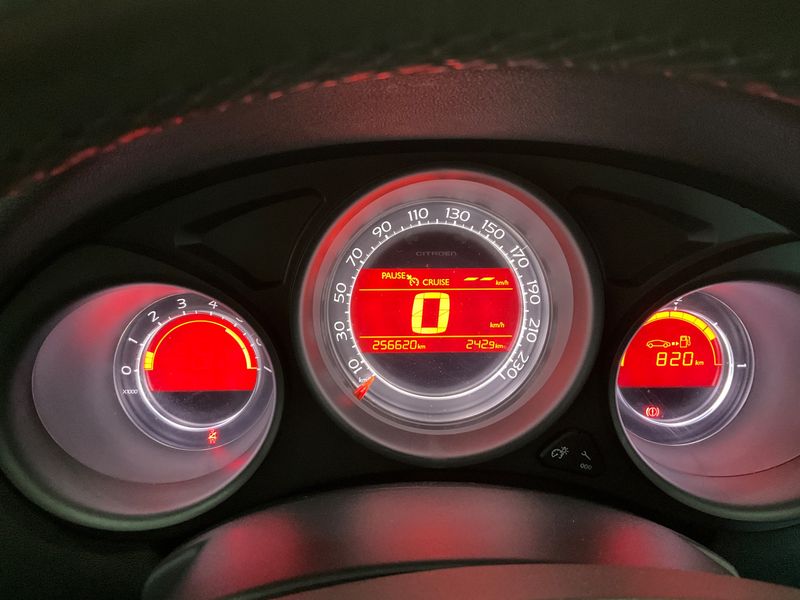 Citroen C4 1.6 HDi Confort 2011 – снимка 4