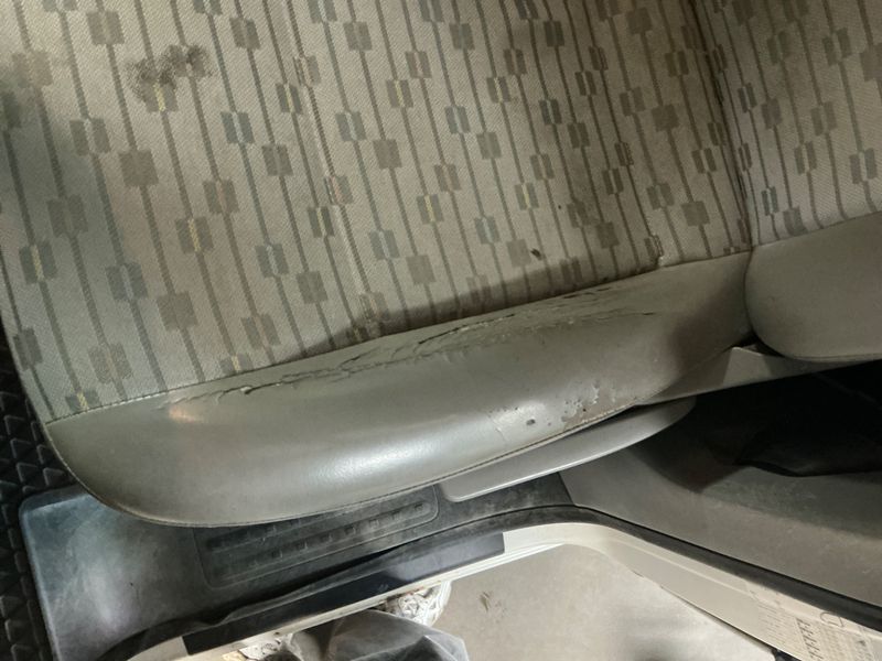 Volkswagen T5 Transporter 2.0 TDI Kasten lang 2012 – снимка 43