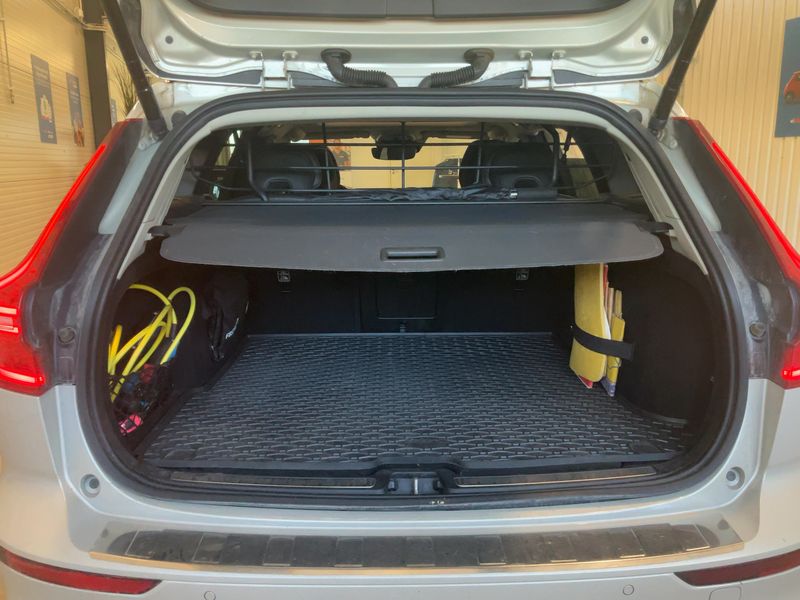 Volvo V60 2.0 T8 Plug-in Hybrid Inscription Expression AWD 2020 – снимка 16