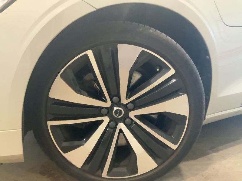 Volvo V60 2.0 T8 Plug-in Hybrid Inscription Expression AWD 2020 – снимка 3