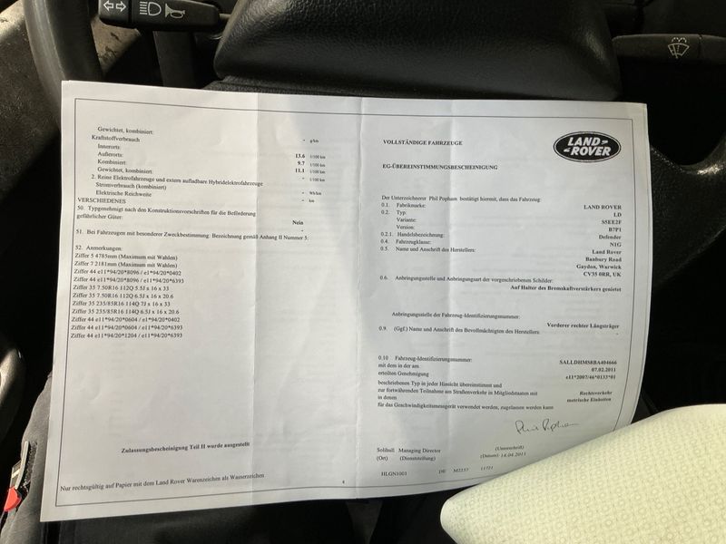 Land Rover Defender 2.4 Td4 110 S Station Wagon 2011 – снимка 21
