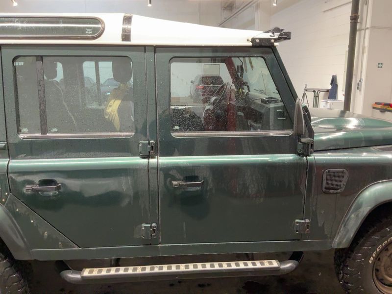 Land Rover Defender 2.4 Td4 110 S Station Wagon 2011 – снимка 10