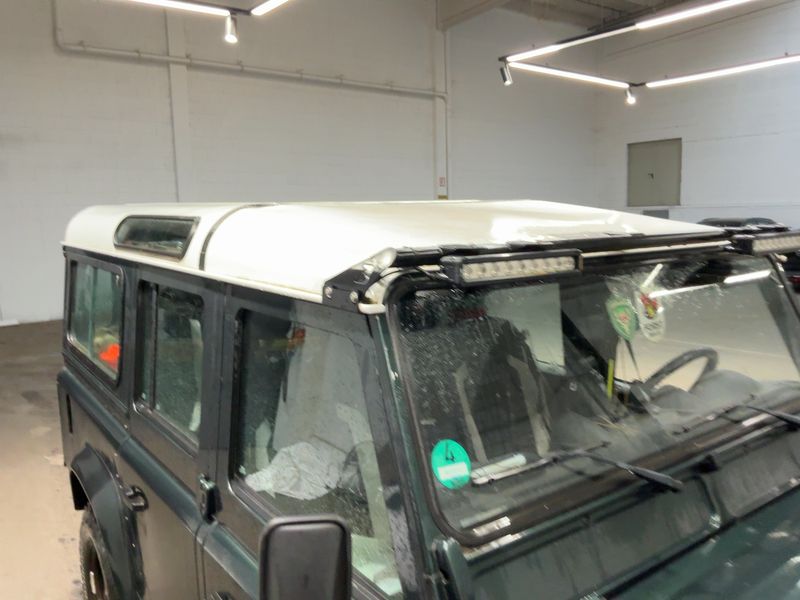 Land Rover Defender 2.4 Td4 110 S Station Wagon 2011 – снимка 13