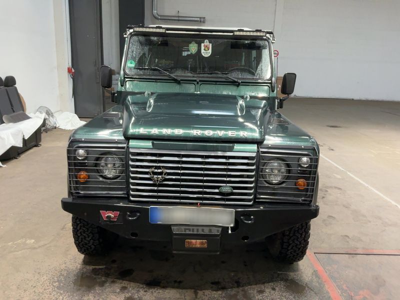 Land Rover Defender 2.4 Td4 110 S Station Wagon 2011 – снимка 14