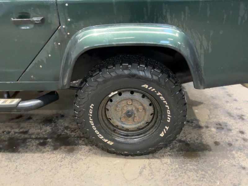 Land Rover Defender 2.4 Td4 110 S Station Wagon 2011 – снимка 5