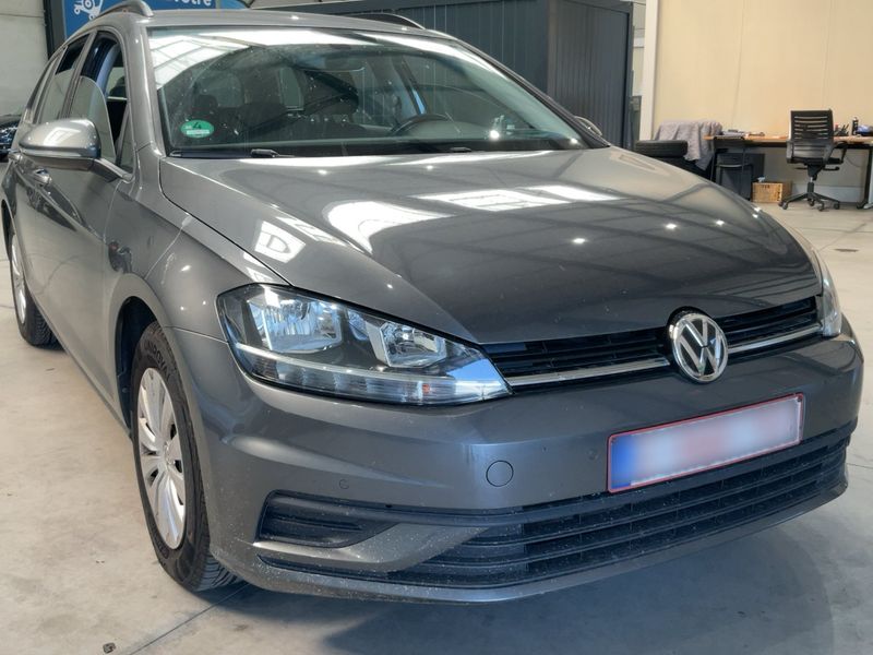 Volkswagen Golf VII 1.6 TDI Trendline BlueMotion Tech 2017 – снимка 12