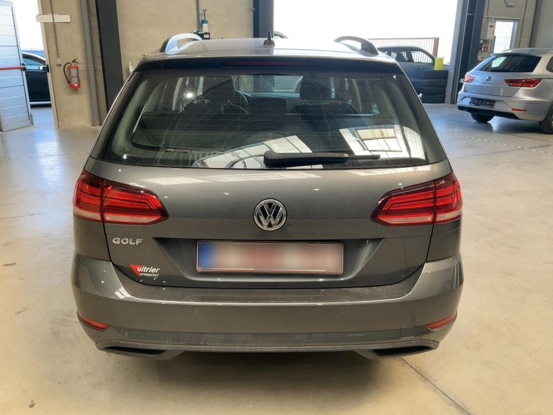 Volkswagen Golf VII 1.6 TDI Trendline BlueMotion Tech 2017 – снимка 7