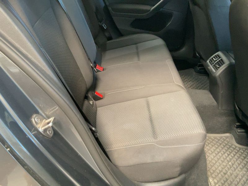 Volkswagen Golf VII 1.6 TDI Trendline BlueMotion Tech 2017 – снимка 19