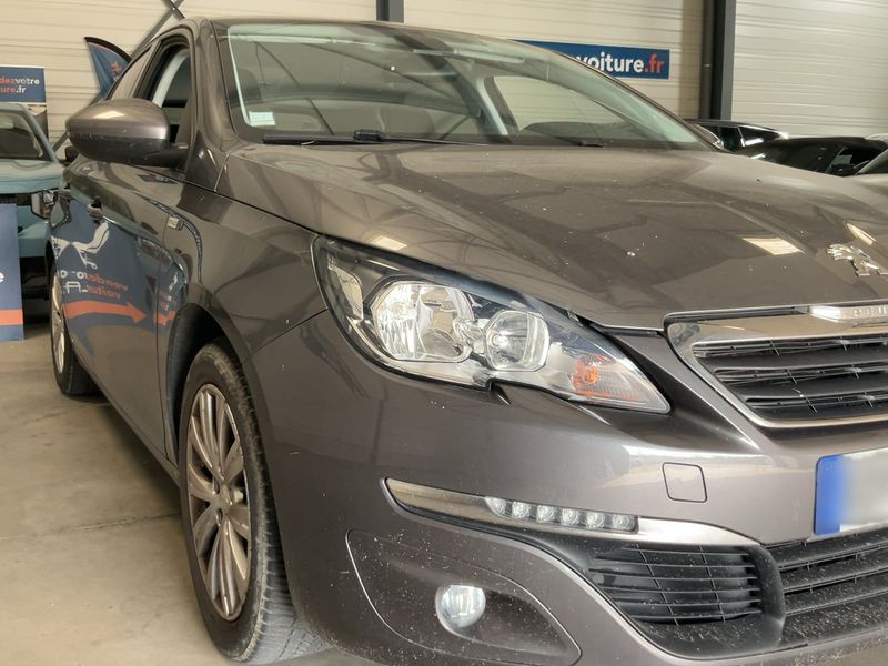Peugeot 308 1.2 e-THP Style 2016 – снимка 12