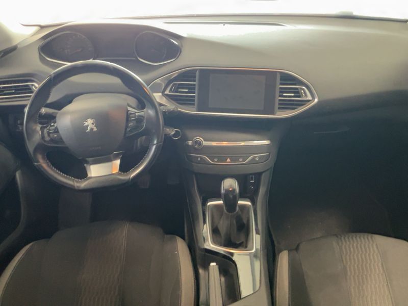 Peugeot 308 1.2 e-THP Style 2016 – снимка 17
