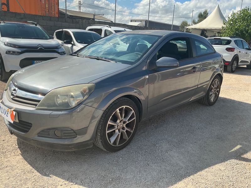 Opel Astra GTC 1.9 CDTI Sport 2005