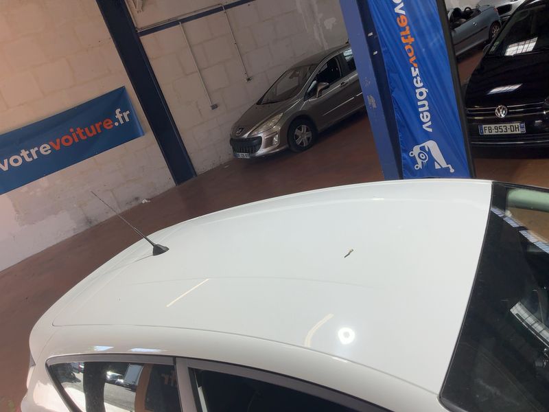 Ford Fiesta 1.1 Affaires Business 2019 – снимка 13