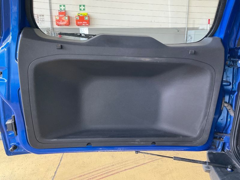 Ford EcoSport 1.0 EcoBoost Titanium 2016 – снимка 31
