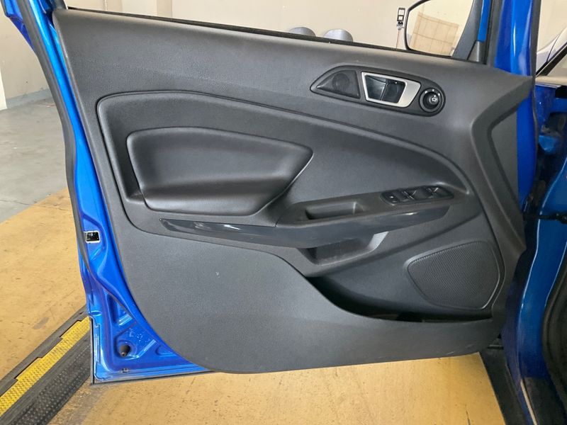 Ford EcoSport 1.0 EcoBoost Titanium 2016 – снимка 28