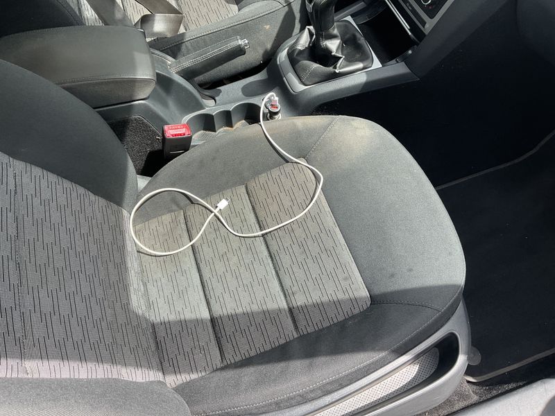 Skoda Octavia 1.6 TDI Ambition 2012 – снимка 26
