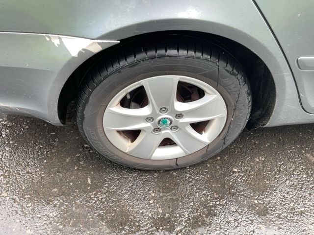 Skoda Octavia 1.6 TDI Ambition 2012 – снимка 9