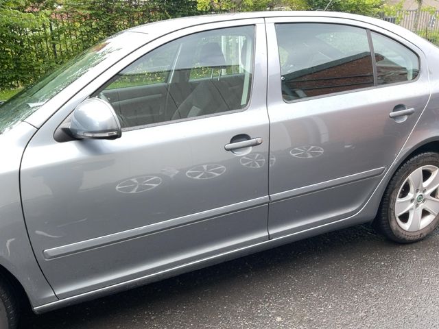 Skoda Octavia 1.6 TDI Ambition 2012 – снимка 4