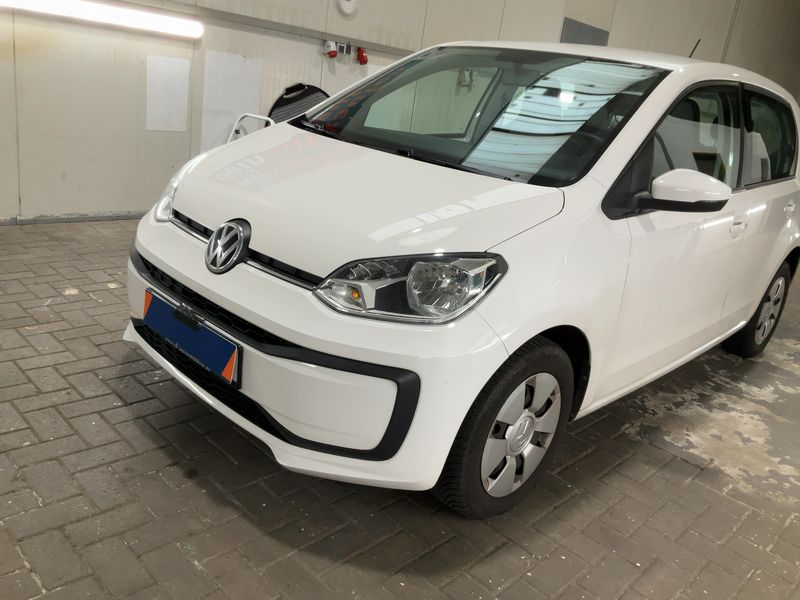 Volkswagen up! 1.0 Move up! BlueMotion Tech 2020 – снимка 2