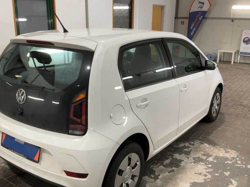 Volkswagen up! 1.0 Move up! BlueMotion Tech 2020 – снимка 8