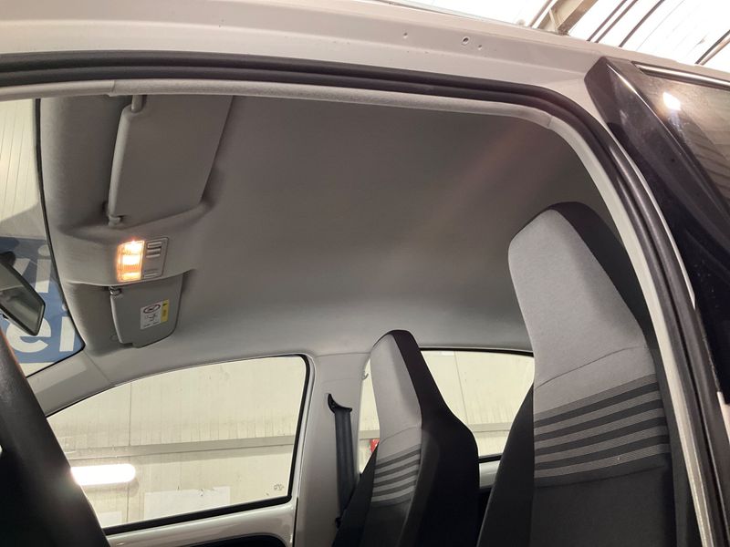 Volkswagen up! 1.0 Move up! BlueMotion Tech 2020 – снимка 38