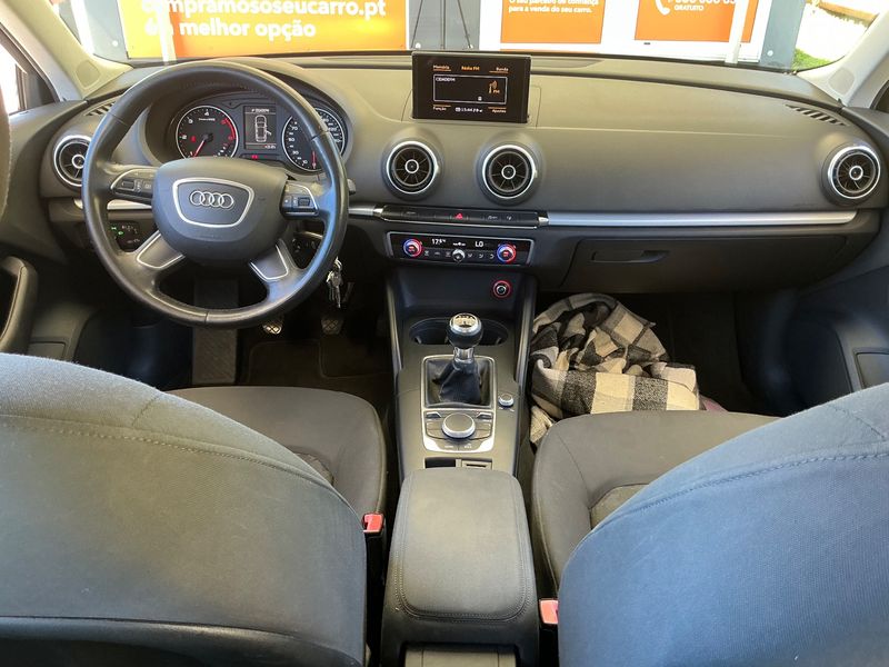 Audi A3 Sportback 1.6 TDI Attraction 2015 – снимка 17
