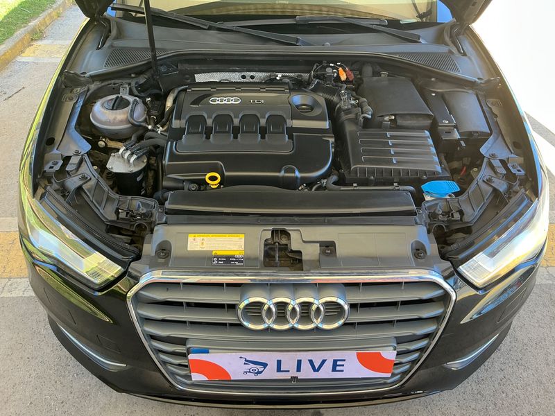 Audi A3 Sportback 1.6 TDI Attraction 2015 – снимка 26